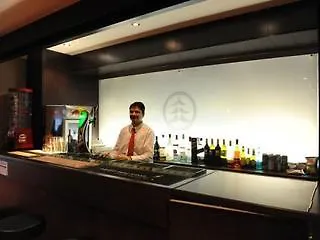 Newham Hotel Londra