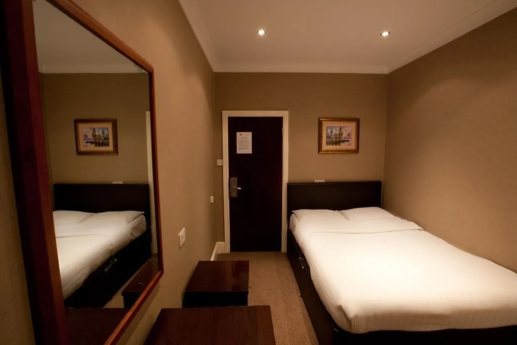 Newham Hotel Лондон Великобритания