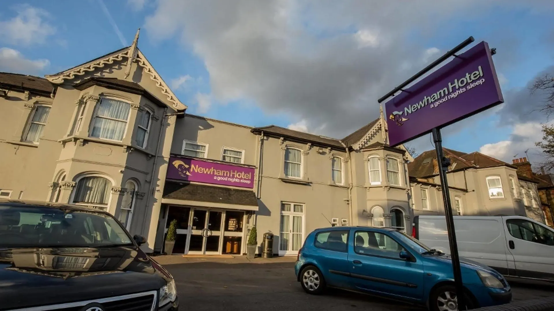 Newham Hotel Лондон