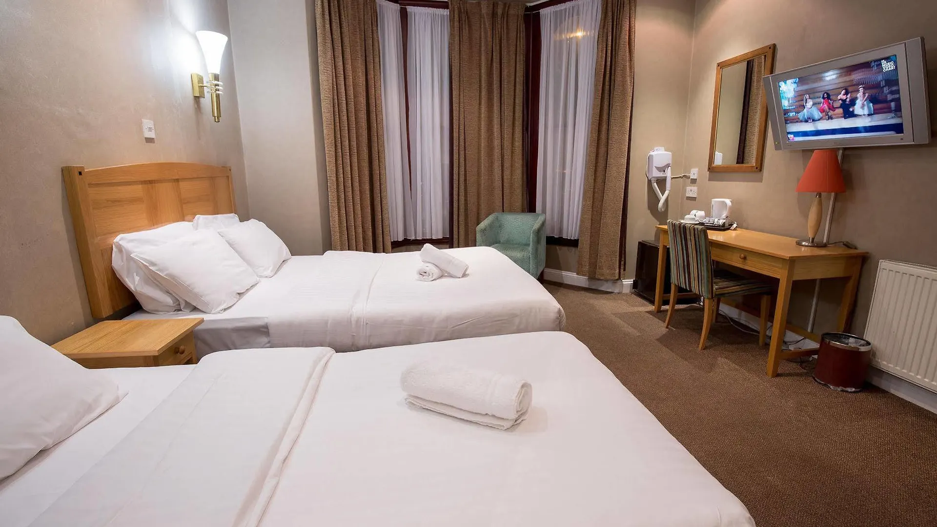Newham Hotel Лондон Великобритания