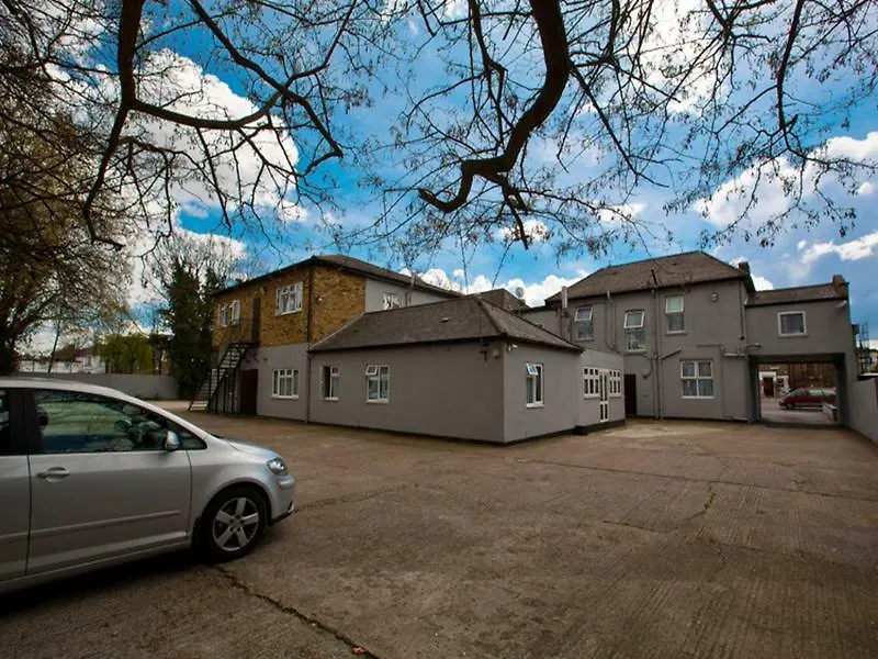 Newham Hotel Лондон