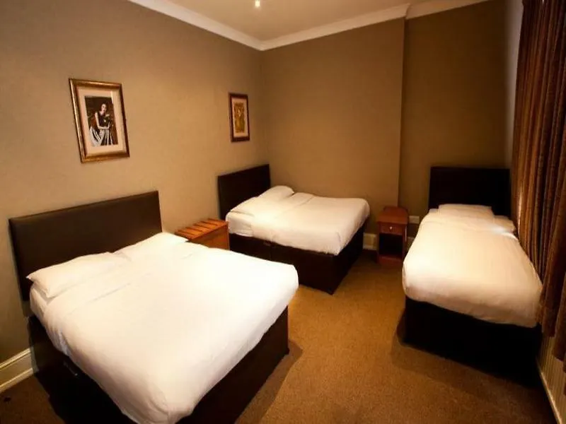 Newham Hotel Лондон